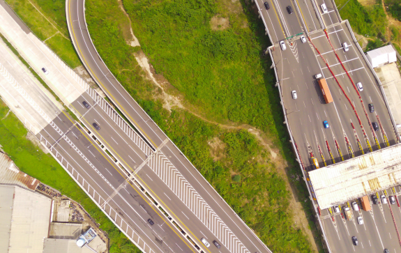 Pedágio na PR-323: trecho entre Umuarama e Maringá terá três praças de arrecadação