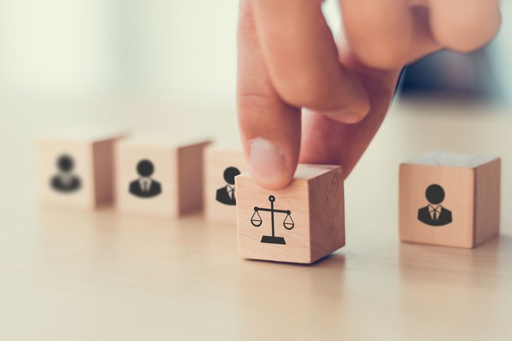 Empresa deverá adotar medidas contra assédio mesmo com mudança de comportamento de gerente assediador