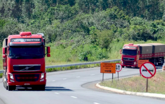 NTC&Logística: falta de motoristas trava setor de transporte de cargas