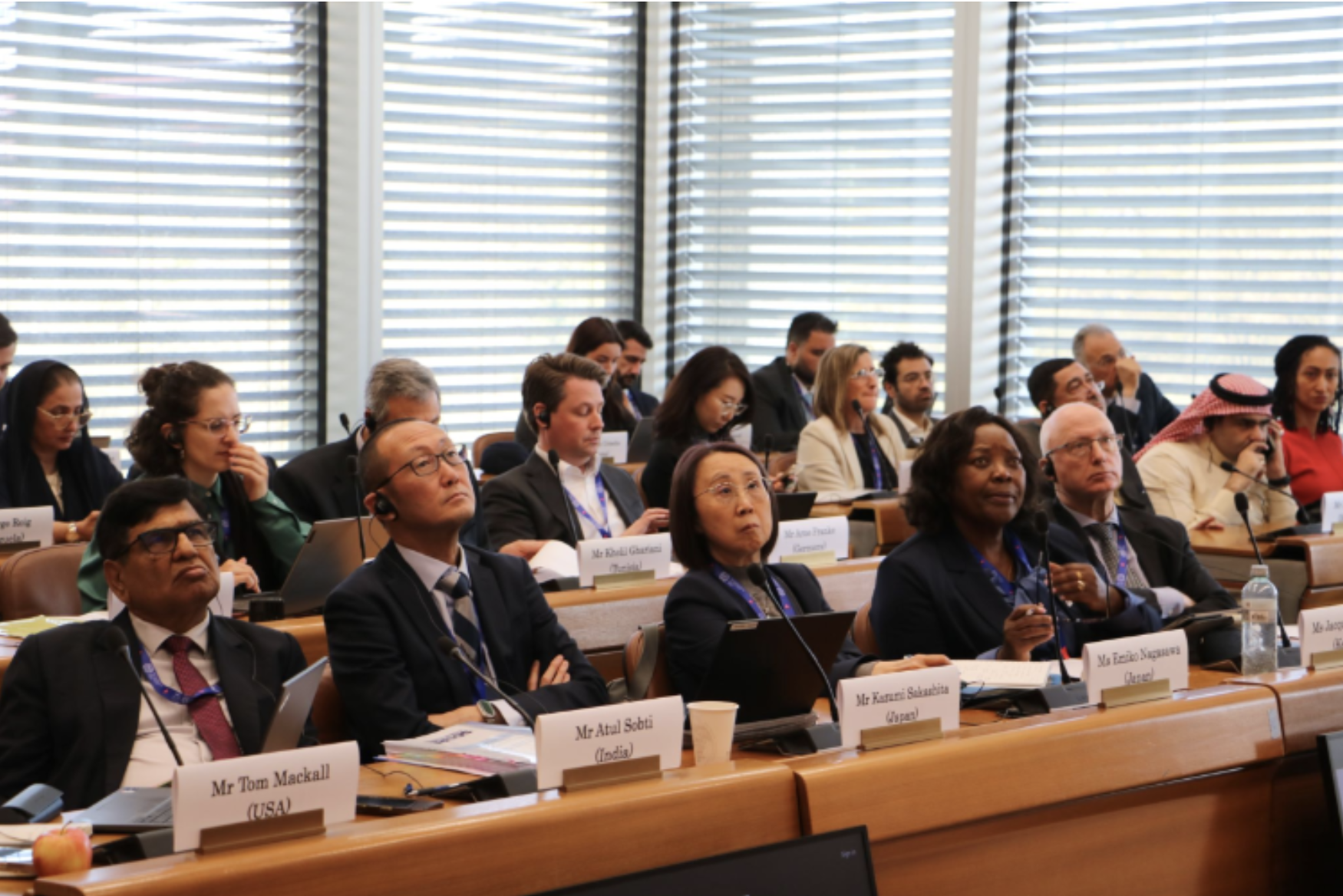 CNT lidera defesa do setor de transporte brasileiro em conselho executivo da OIT