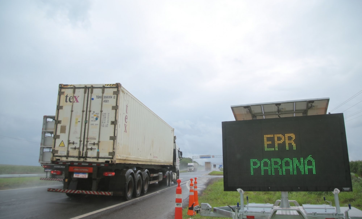 Segurança nas rodovias do Paraná é o foco de concessionária, neste mês